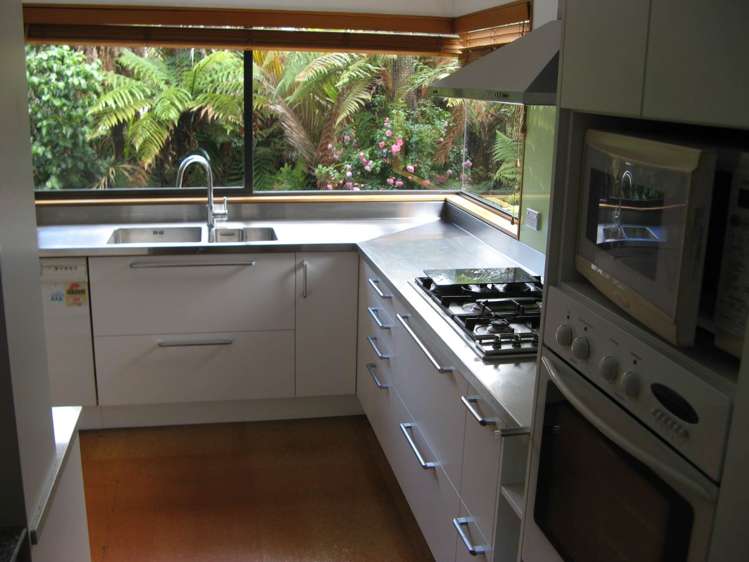 2/26a Fifth Avenue Mount Albert_2