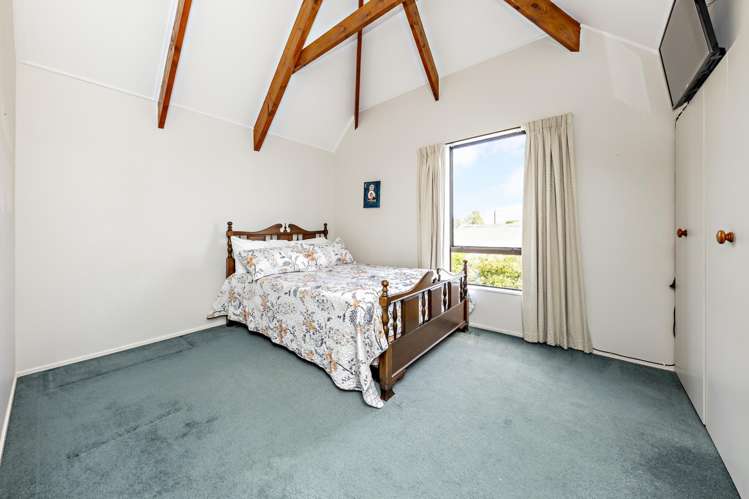 2/80 Glengarry Road Glen Eden_10