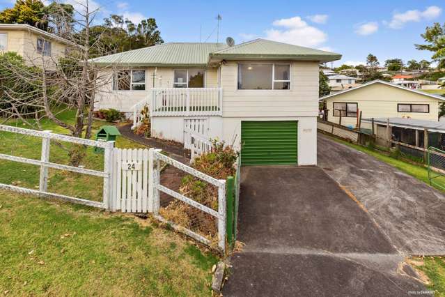 24 Lilburn Crescent Massey_3