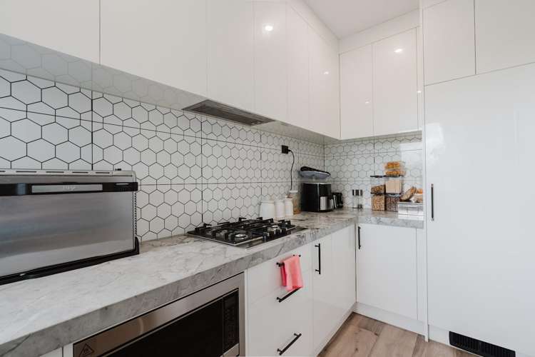 275 Racecourse Road Cambridge_8