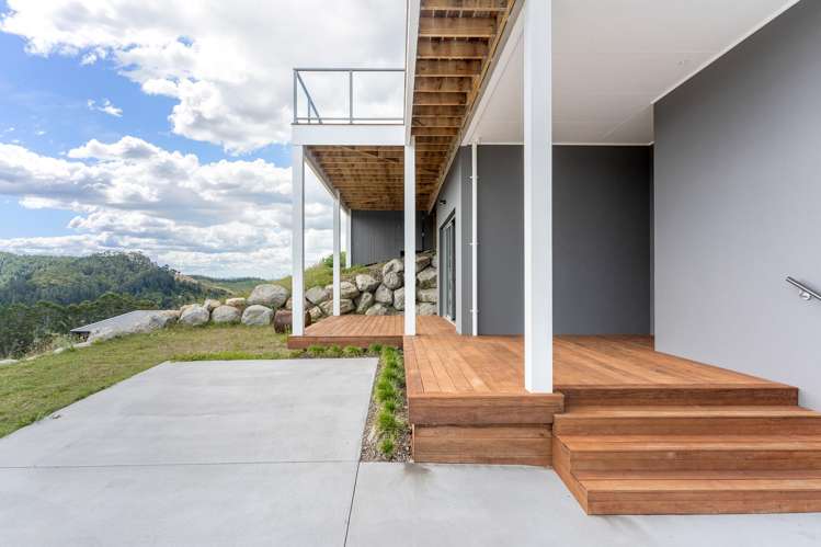 3 Rewarewa Rise Whangamata_17