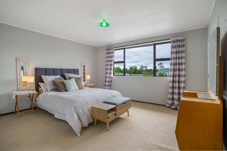 6 Mcwilliam Avenue Winton_14