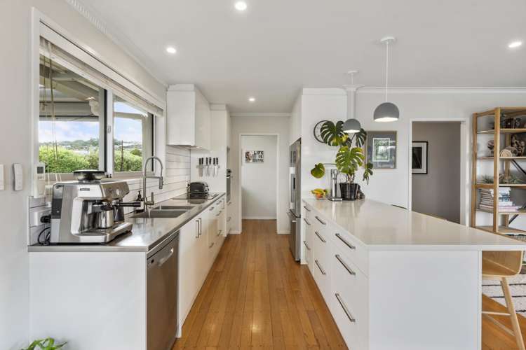 2 Hatton Road Orewa_8