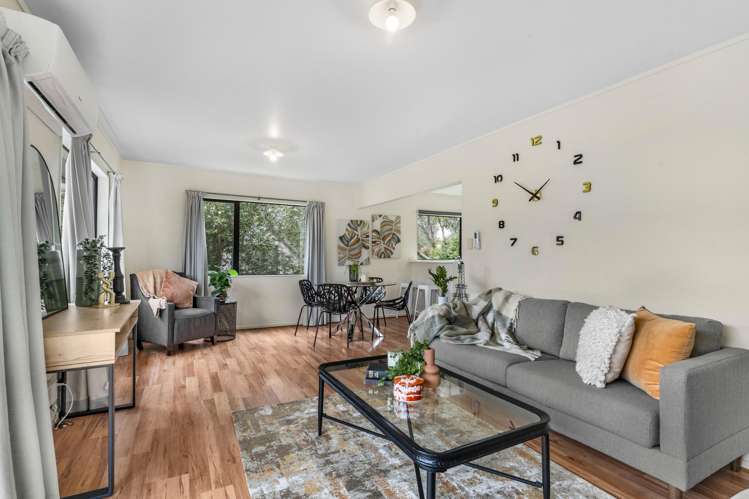 15B Panorama Road Mount Wellington_10