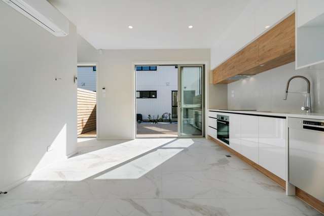 5/20 Bentley Road Otara_4