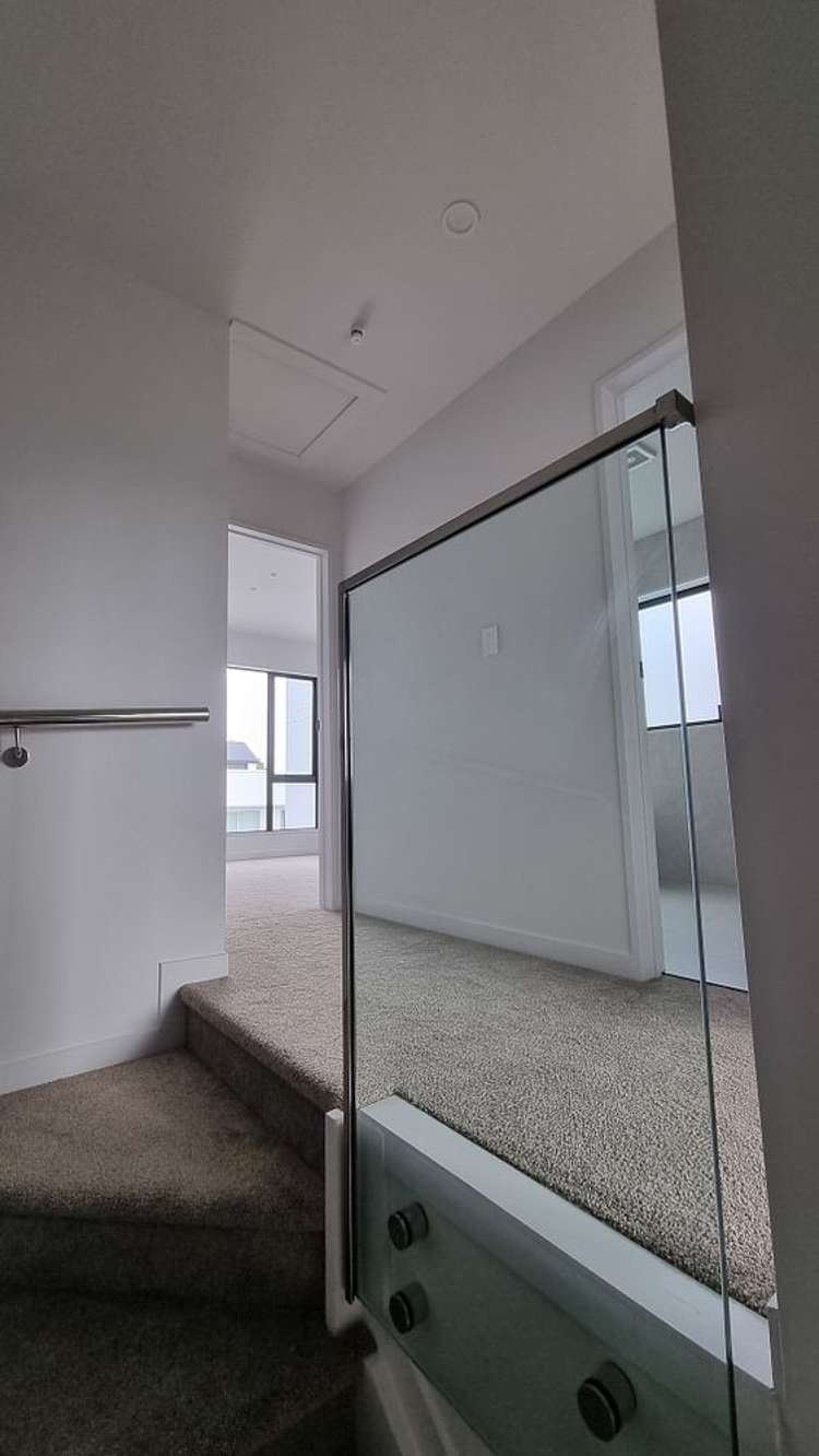 5/25 Titoki Street Te Atatu Peninsula_11