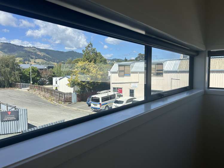 9 Oxford Mews (307 Queen Street) Richmond_11