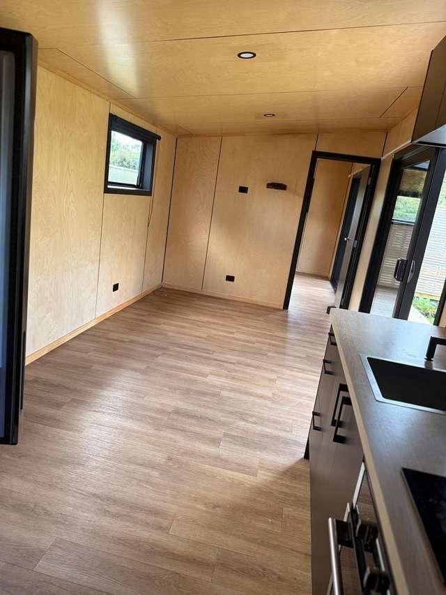 91 Aka Aka Road Puni_2