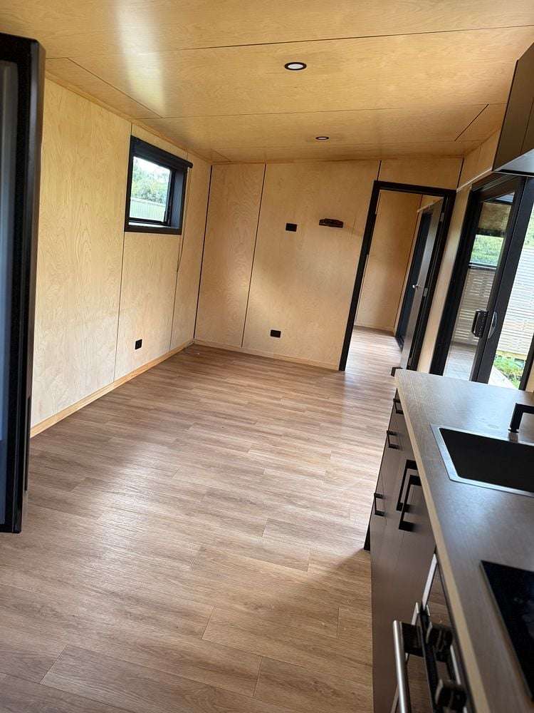 91 Aka Aka Road Puni_2