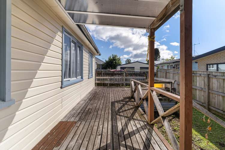 19 Twentythird Avenue Gate Pa_11