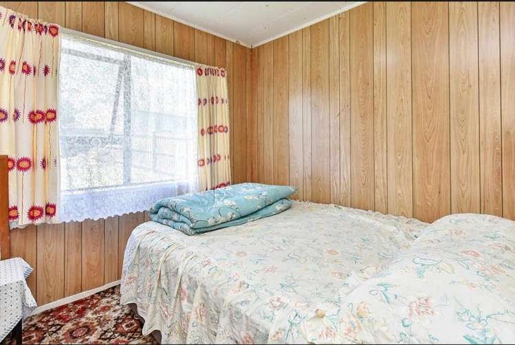 1 Caserta Place Clover Park_7