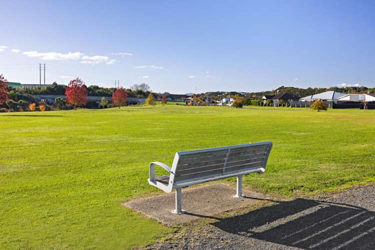 99b Awataha Crescent Pyes Pa_19