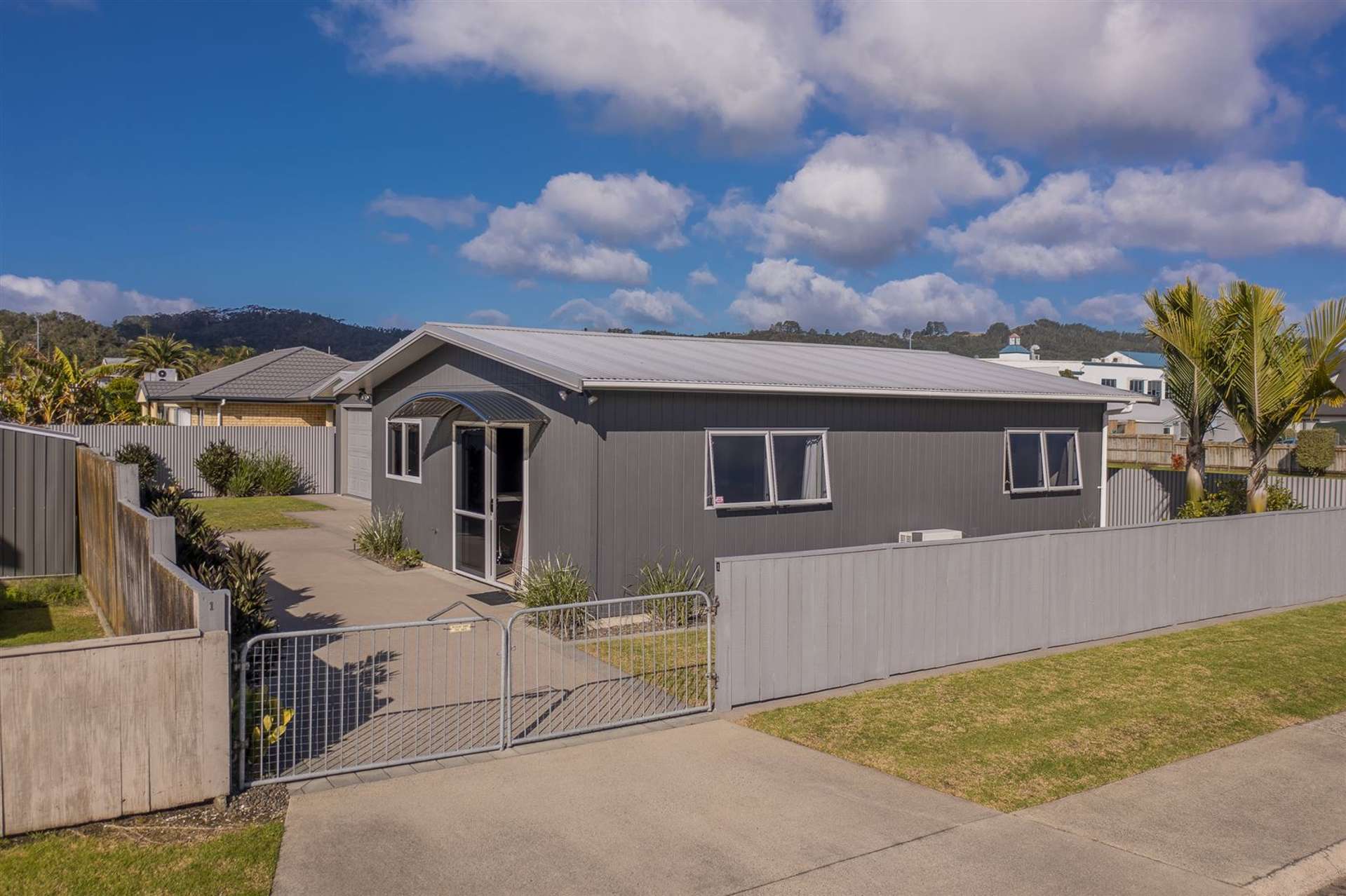 1 Kenneth Avenue Whitianga_0