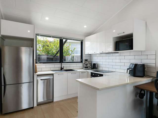 68 Commodore Drive Lynfield_3