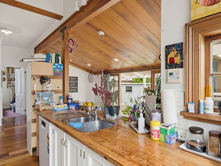 6 Liverpool Street Whanganui Central_19