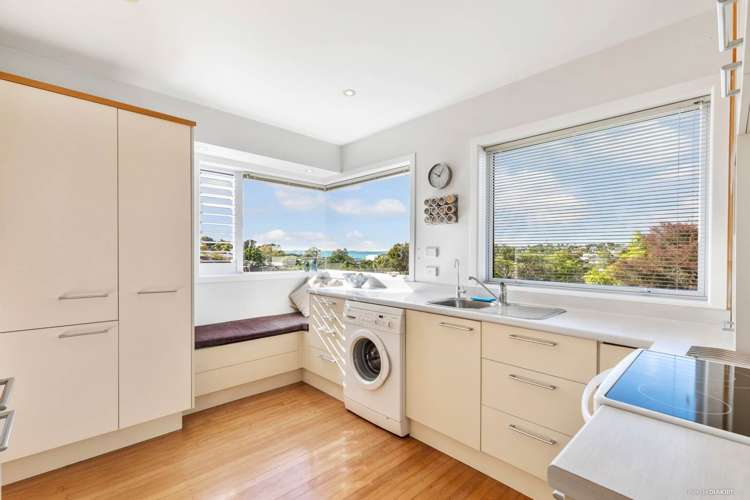 1/10 Hythe Terrace Mairangi Bay_5
