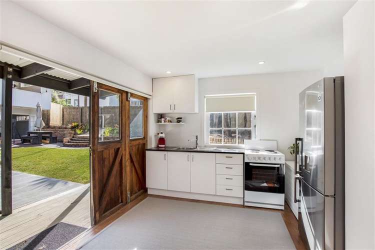 38 Park Hill Road Birkenhead_14