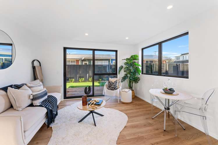 4/12 Newbridge Place_3