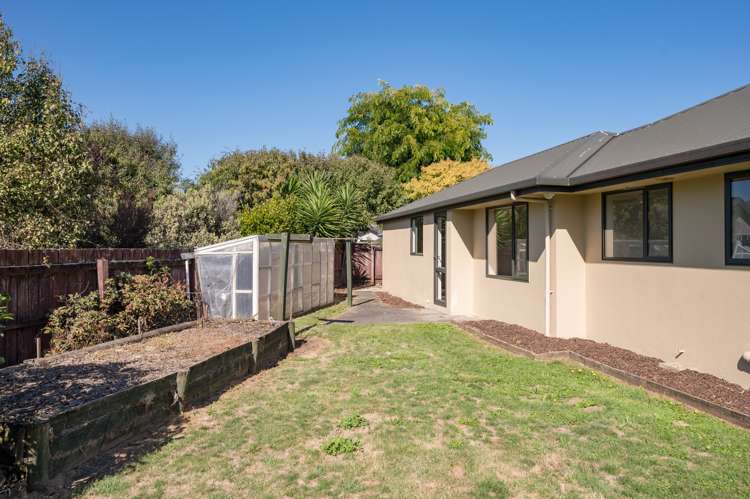 37 Starveall Street Brightwater_17