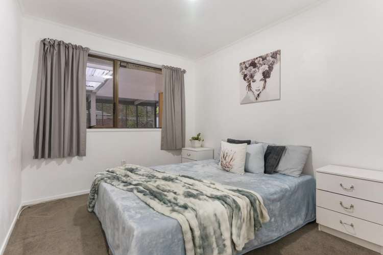 21 Fitzherbert Avenue West Harbour_13