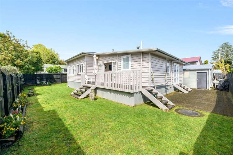 2 Bayside Avenue Te Atatu Peninsula_9