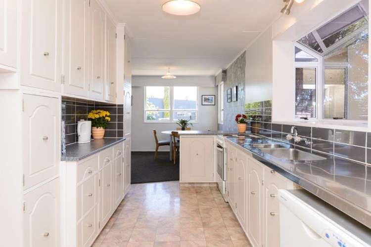 5 Lakings Road Springlands_13