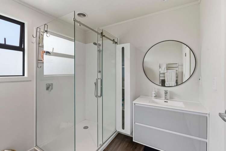 5 Hurworth Grove Waikanae_11