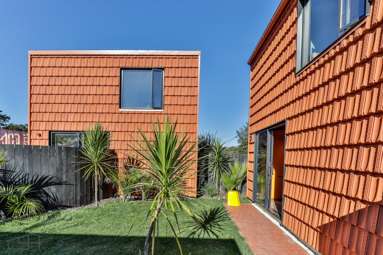 149A & B Avenue Road East_1