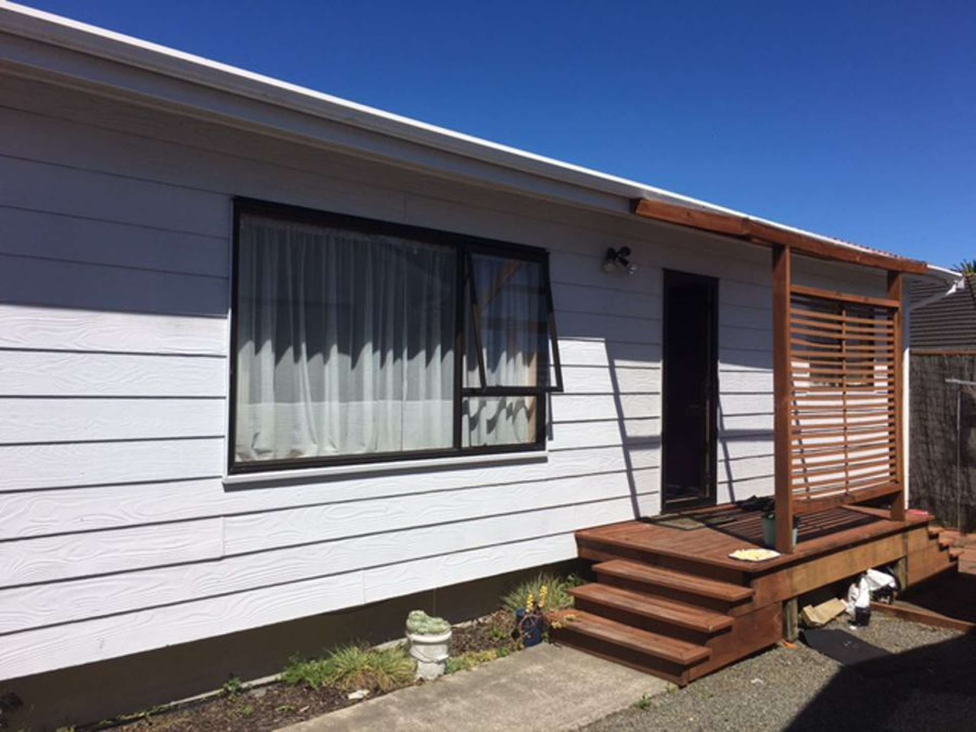 53b Strand Crescent Naenae_0