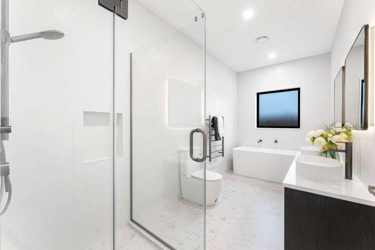 32 Streamview Way Long Bay_19