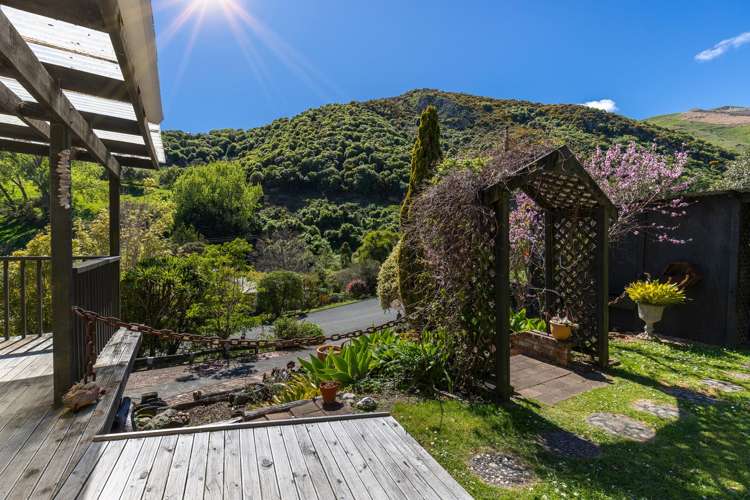 26 Airlie Street Glenduan_21