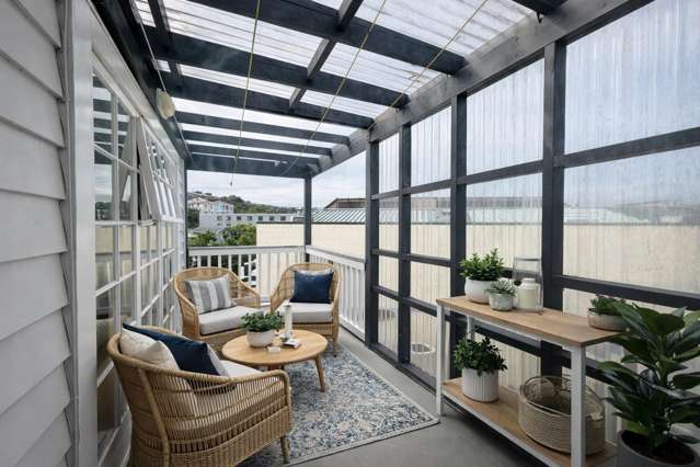 2/1 Coutts Street Kilbirnie_1