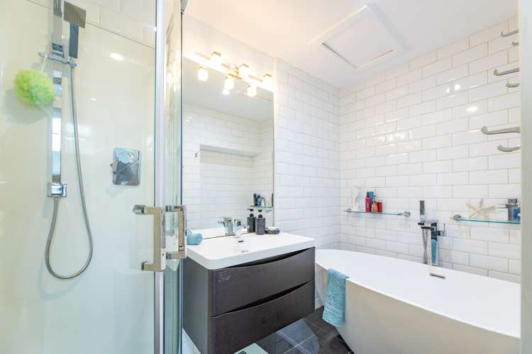 32 Old Main North Road Leithfield_12