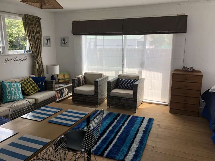 73 Moana Street Otaki Beach_12