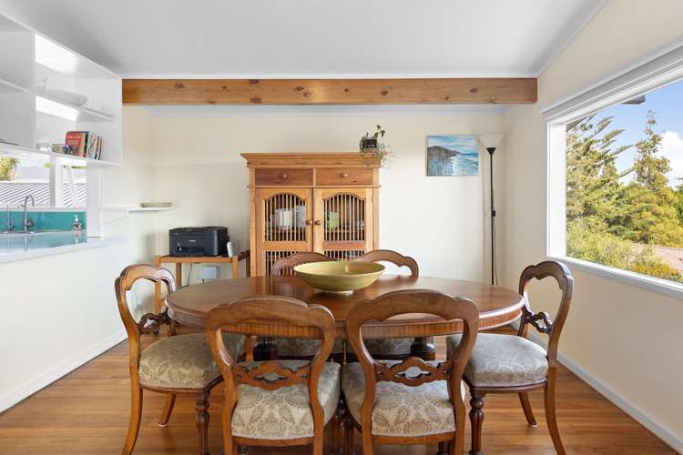 1/15 Castaing Crescent Te Atatu South_7