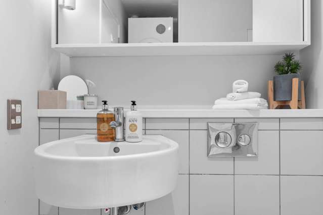 34A/16 Gore Street City Centre_4