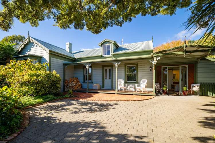 934 Atawhai Drive_1