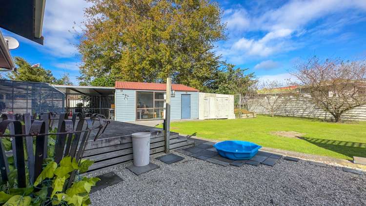 6 Walton Place Ngatea_15