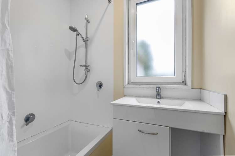 27 Earnslaw Crescent Bryndwr_11