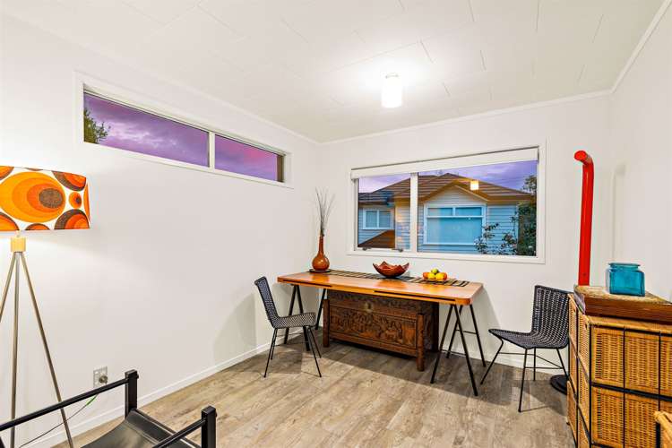 1/76a Heathcote Road Castor Bay_12