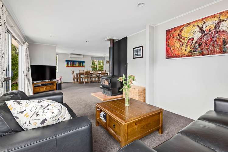 355 Peninsula Road Kelvin Heights_5