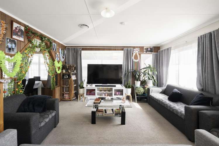 2/11 Dunstan Place Otara_2