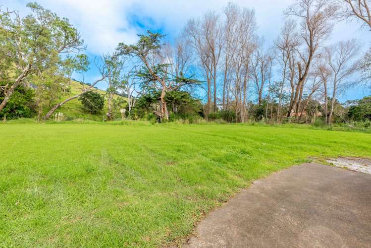 30 Waihuka Road Omapere_15