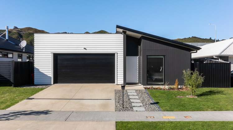 23 Cynisca Crescent_1