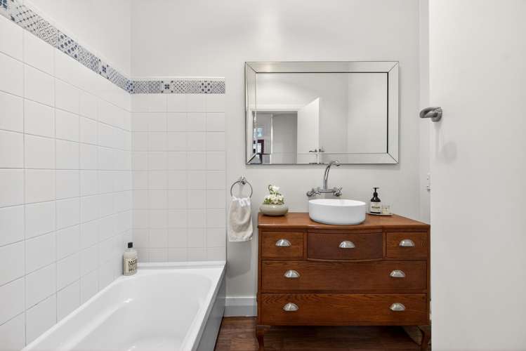 2 Ngaio Street Eastbourne_22