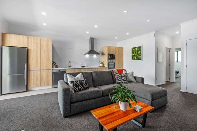 3/2 Frances Bryers Road Hobsonville_2