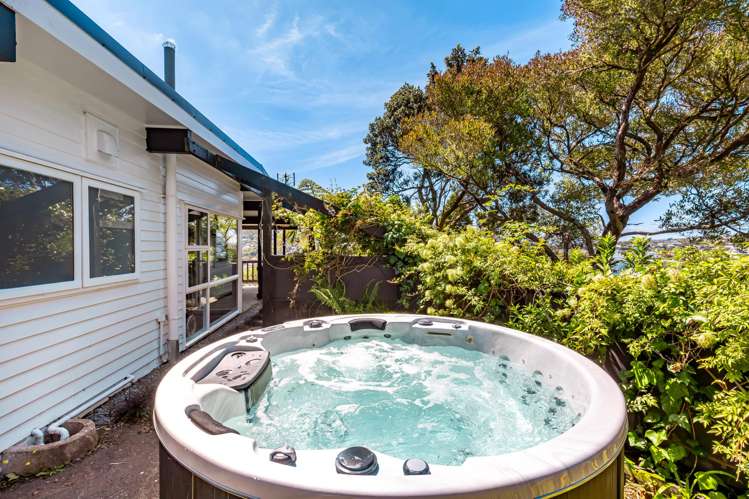 5 Lethenty Way Karori_17