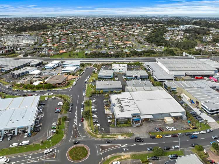 10 & 11/2A William Pickering Drive Rosedale_15