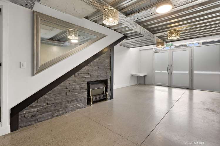 4 and 5/309 Willis St Te Aro_5