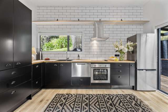 29 Calais Terrace Ostend_3